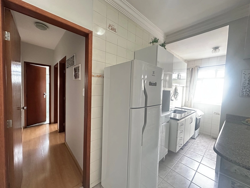 Apartamento de dois quartos e um banheiro e uma vaga e elevador à venda no centro de Juiz de Fora : 18ª foto da galeria de imagens do imóvel