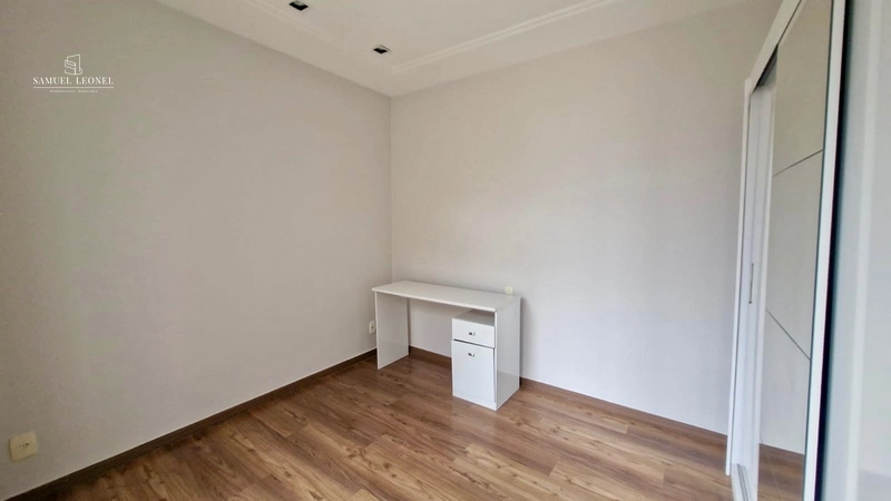 Cobertura duplex de três quartos, sendo um suíte, à venda no bairro Estrela Sul, em Juiz de Fora.: 13ª foto da galeria de imagens do imóvel