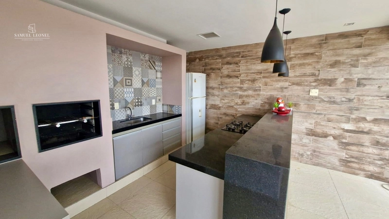 Cobertura duplex de três quartos, sendo um suíte, à venda no bairro Estrela Sul, em Juiz de Fora.: 4ª foto da galeria de imagens do imóvel