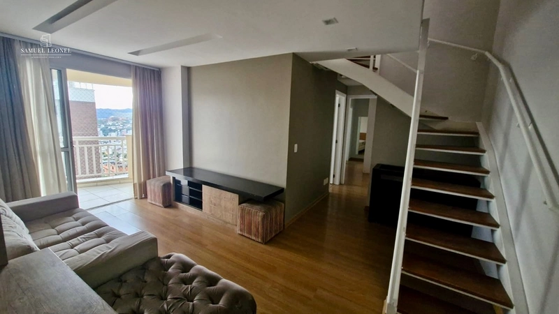 Cobertura duplex de três quartos, sendo um suíte, à venda no bairro Estrela Sul, em Juiz de Fora.: 18ª foto da galeria de imagens do imóvel