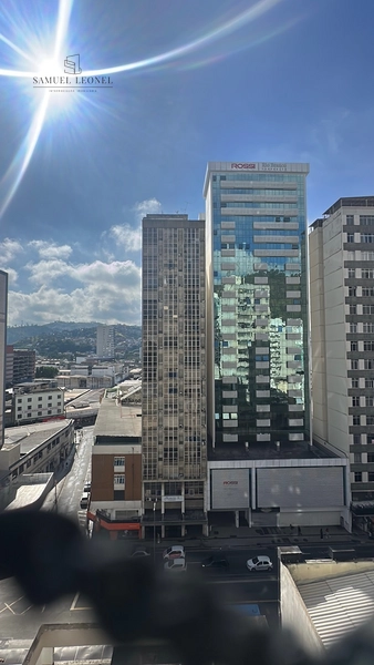 Apartamento de dois quartos um suíte com vaga e elevador à venda na avenida Rio Branco centro de Juiz de Fora : 25ª foto da galeria de imagens do imóvel