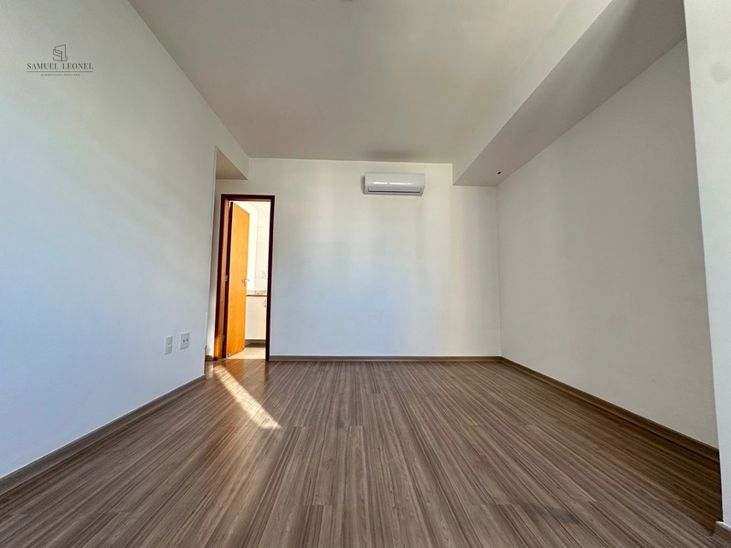 Apartamento de dois quartos um suíte com vaga e elevador à venda na avenida Rio Branco centro de Juiz de Fora : 24ª foto da galeria de imagens do imóvel