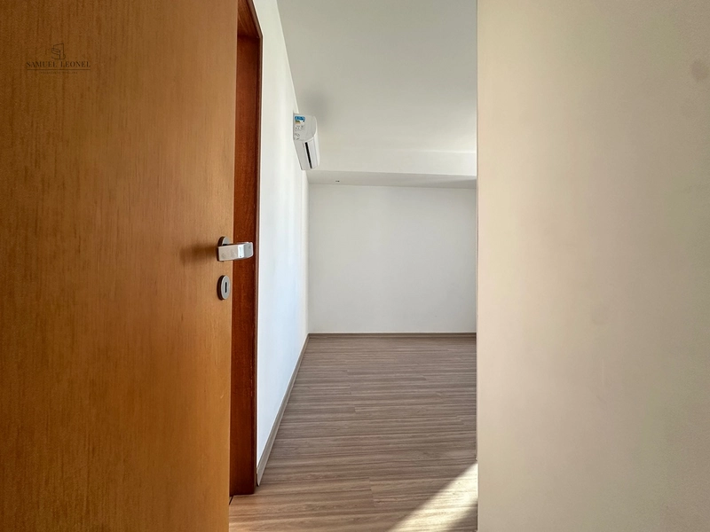 Apartamento de dois quartos um suíte com vaga e elevador à venda na avenida Rio Branco centro de Juiz de Fora : 19ª foto da galeria de imagens do imóvel