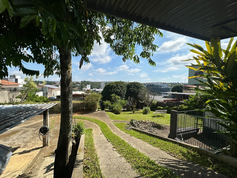 Casa com terreno de 1500 metros a venda no bairro próximo a UFJF: 11ª foto da galeria de imagens do imóvel