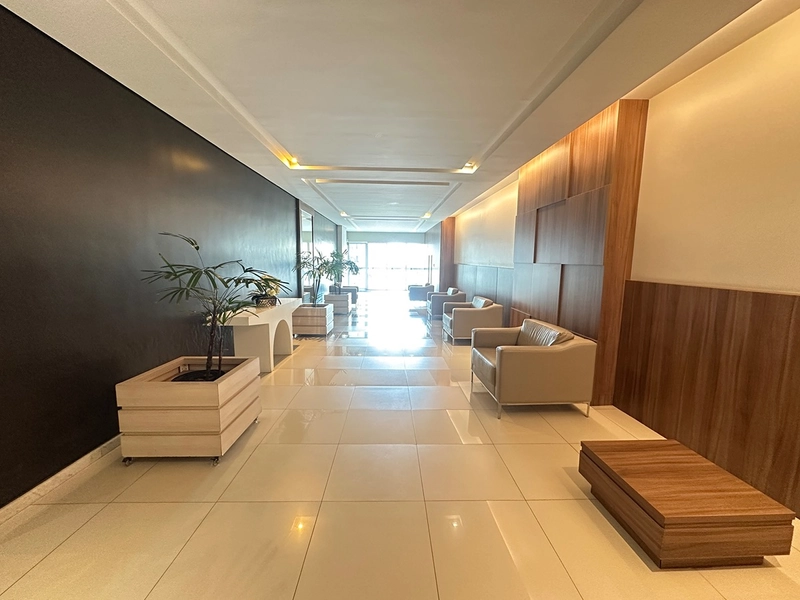 Cobertura duplex com mezanino e três quartos com vista panorâmica de toda cidade : 3ª foto da galeria de imagens do imóvel