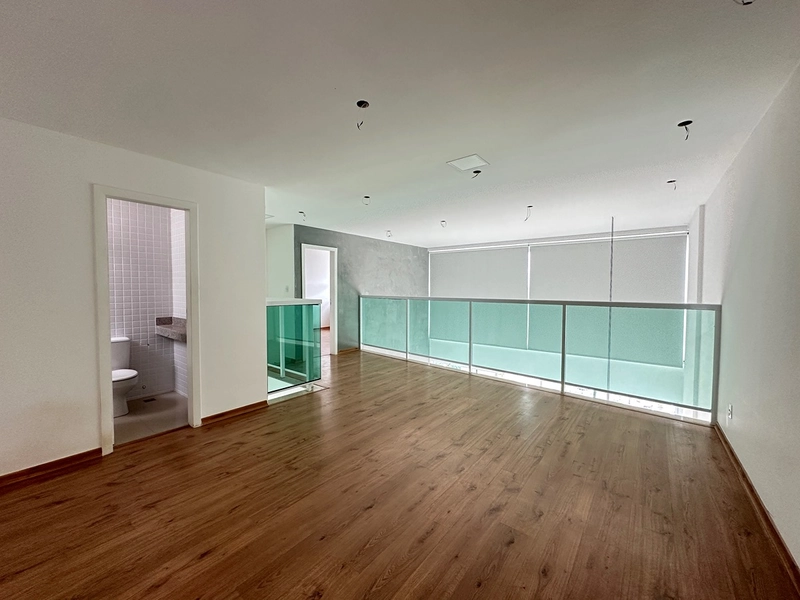 Cobertura duplex com mezanino e três quartos com vista panorâmica de toda cidade : 14ª foto da galeria de imagens do imóvel