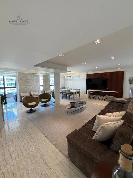 Apartamento de três quartos um suíte com dois living a venda no São Mateus Juiz Fora por 1.390.000,00: 2ª foto da galeria de imagens do imóvel