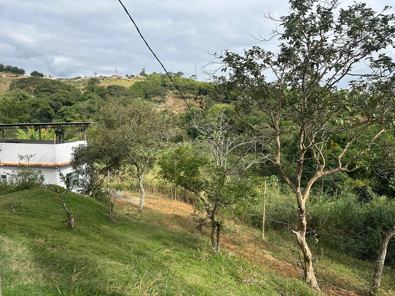 Chácara de 5000m2 com dois quartos, piscina, varanda gurmet, mais casa de apoio à venda em Caeté.: 13ª foto da galeria de imagens do imóvel