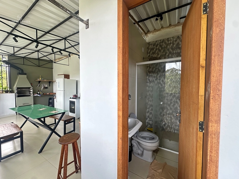 Chácara de 5000m2 com dois quartos, piscina, varanda gurmet, mais casa de apoio à venda em Caeté.: 23ª foto da galeria de imagens do imóvel