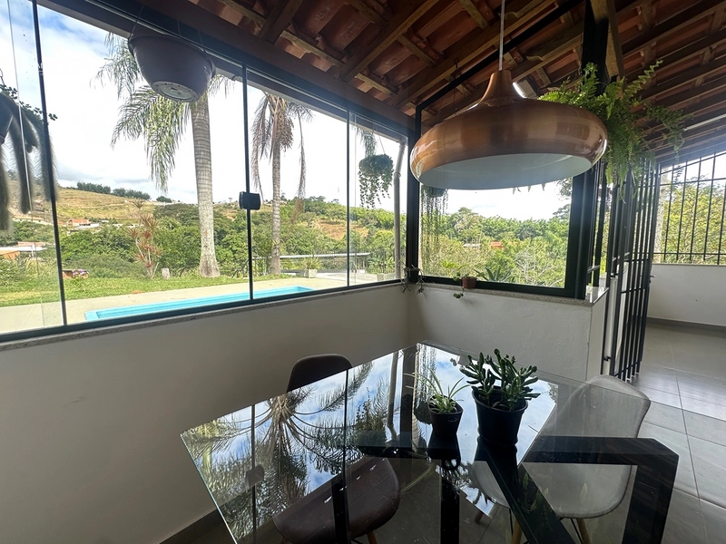 Chácara de 5000m2 com dois quartos, piscina, varanda gurmet, mais casa de apoio à venda em Caeté.: 18ª foto da galeria de imagens do imóvel