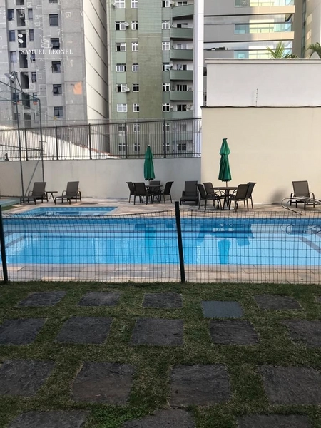 Apartamento de três quartos sendo um suíte com duas vagas de garagem à venda na rua Antônio Carlos Centro de Juiz de Fora Por 899.000,00: 13ª foto da galeria de imagens do imóvel
