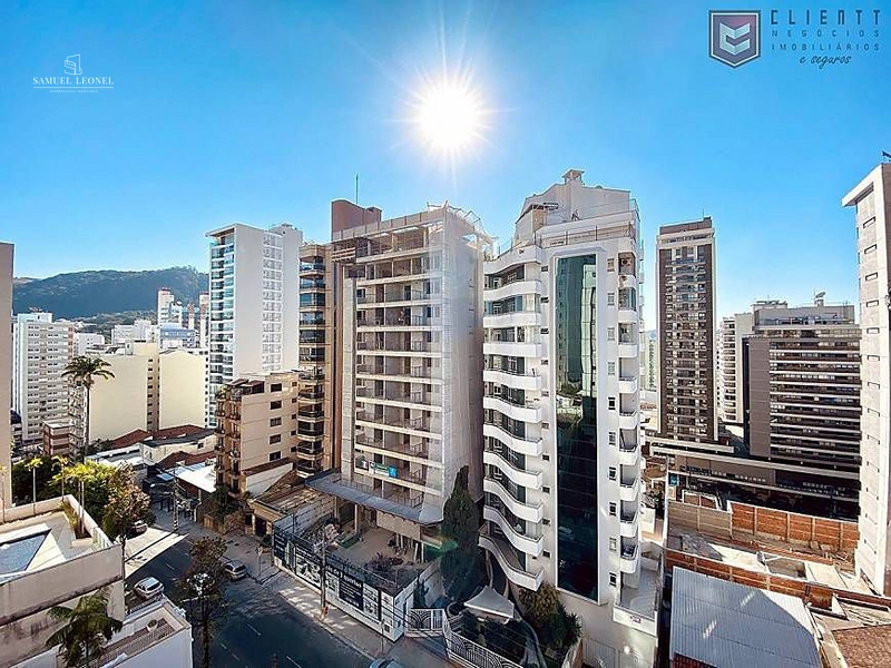 Apartamento de três quartos sendo um suíte com duas vagas de garagem à venda na rua Antônio Carlos Centro de Juiz de Fora Por 899.000,00: 9ª foto da galeria de imagens do imóvel