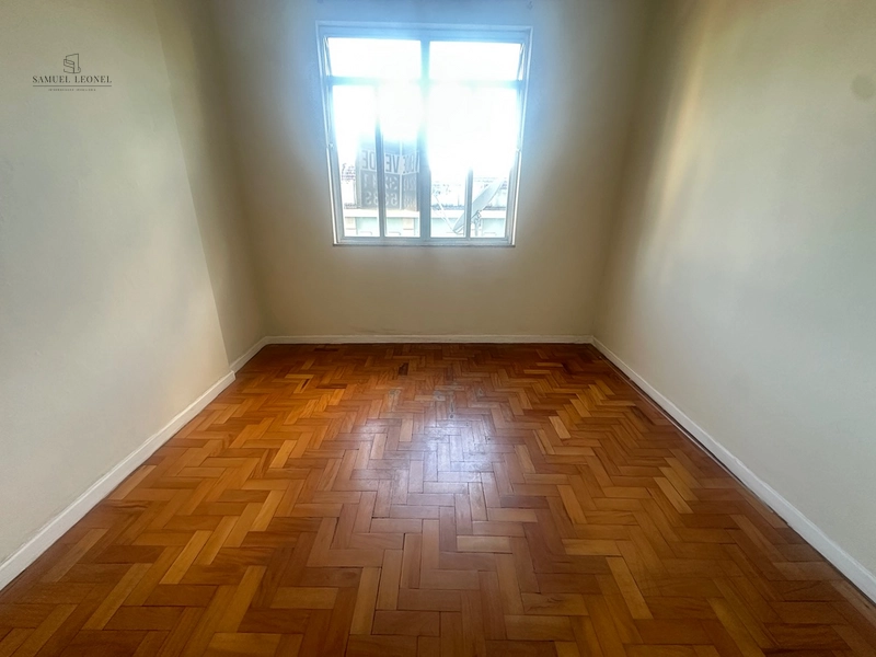 Apartamento de três quartos reformado a venda no centro de Juiz de Fora por 295.000,00: 14ª foto da galeria de imagens do imóvel