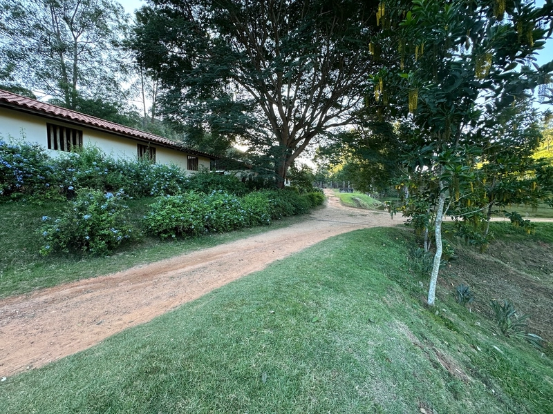 Fazenda à venda com benfeitorias próxima a Santana do Deserto: 23ª foto da galeria de imagens do imóvel