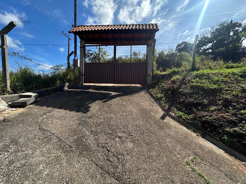 Granja com Açude e terreno de 3280m2 com piscina e obra inacabada à venda por 230.000,00: 24ª foto da galeria de imagens do imóvel