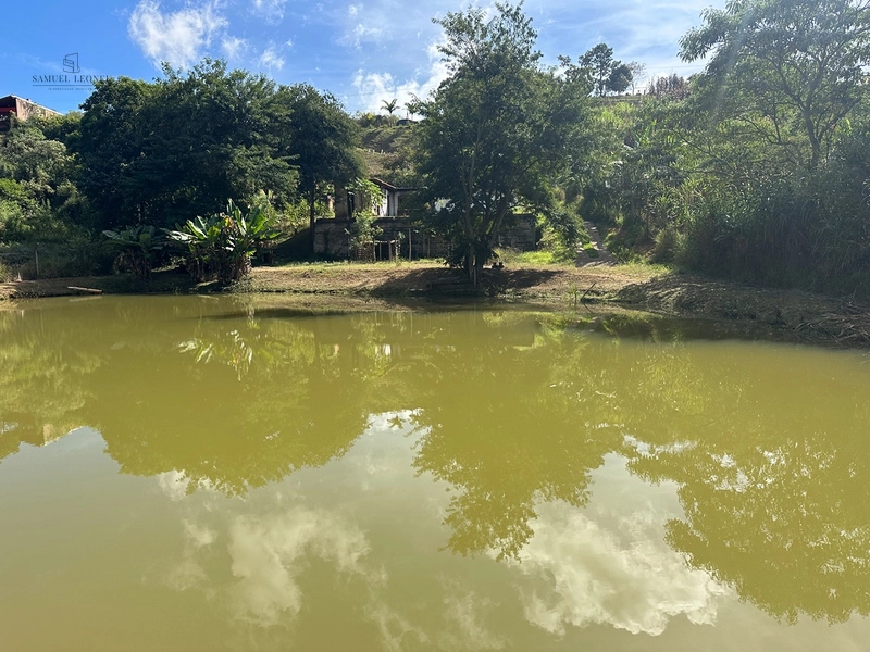 Granja com Açude e terreno de 3280m2 com piscina e obra inacabada à venda por 230.000,00: 4ª foto da galeria de imagens do imóvel