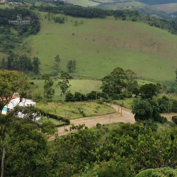 Lote de Esquina com 2.300 m² à Venda no Condomínio Estrada Real em Juiz de Fora: 2ª foto da galeria de imagens do imóvel