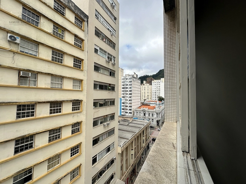 Apartamento de dois quartos reformado, com elevador, no calçadão da rua Halfed centro de Juiz de Fora: 24ª foto da galeria de imagens do imóvel