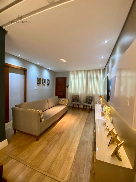 Casa três quartos um suíte com vaga em condomínio fechado, a venda por 520.000,00 no Monte Castelo Juiz de Fora : 9ª foto da galeria de imagens do imóvel