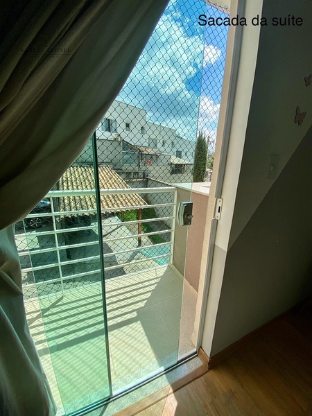 Casa três quartos um suíte com vaga em condomínio fechado, a venda por 520.000,00 no Monte Castelo Juiz de Fora : 20ª foto da galeria de imagens do imóvel