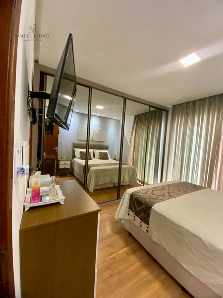 Casa três quartos um suíte com vaga em condomínio fechado, a venda por 520.000,00 no Monte Castelo Juiz de Fora : 21ª foto da galeria de imagens do imóvel