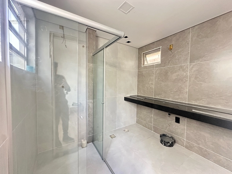 Apartamento de três quartos um suíte todo reformado a venda no Cascatinha por 350.000,00 : 12ª foto da galeria de imagens do imóvel