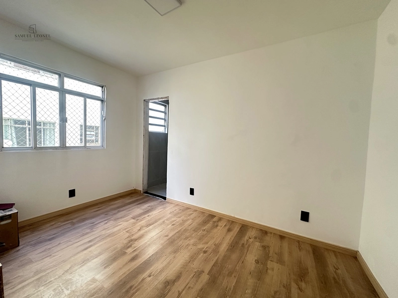 Apartamento de três quartos um suíte todo reformado a venda no Cascatinha por 350.000,00 : 11ª foto da galeria de imagens do imóvel