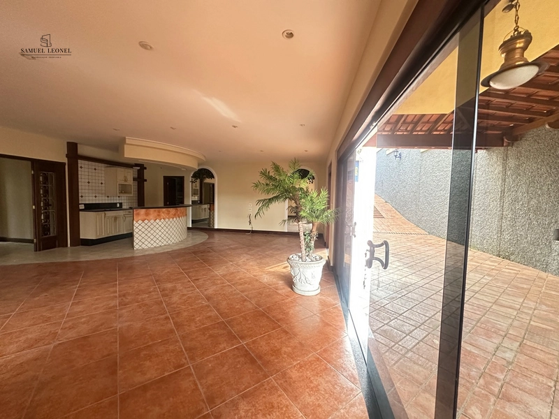 Casa no condomínio fechado Parque Imperial a venda por 1.690.000: 12ª foto da galeria de imagens do imóvel
