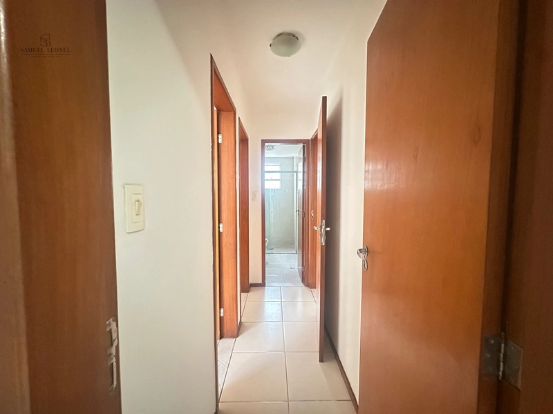 Apartamento de dois quartos e um banheiro com vaga de garagem à venda no bairro Santa Helena Juiz de Fora MG : 12ª foto da galeria de imagens do imóvel