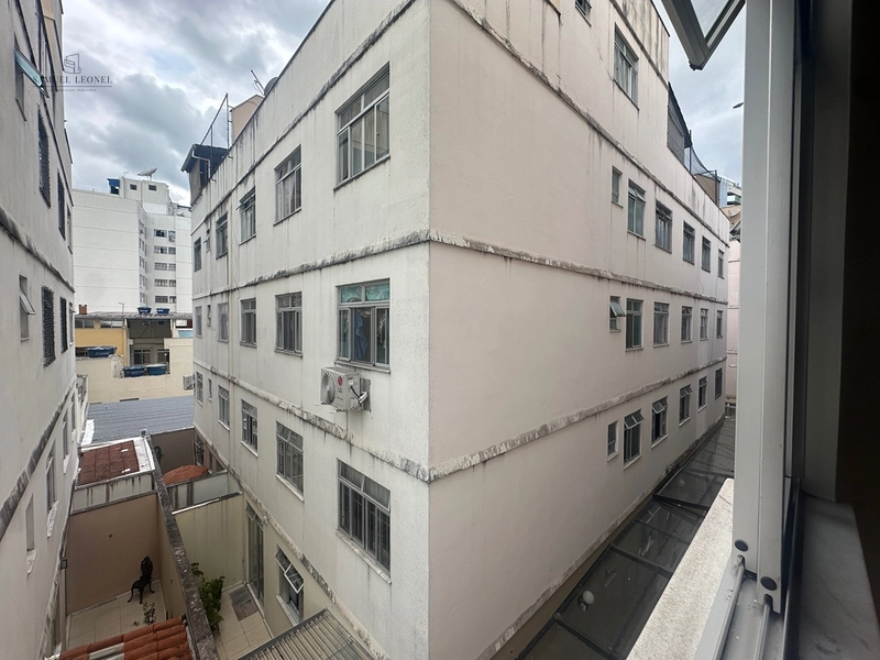 Apartamento de dois quartos e um banheiro com vaga de garagem à venda no bairro Santa Helena Juiz de Fora MG : 18ª foto da galeria de imagens do imóvel