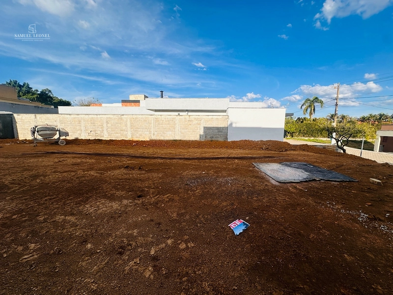 Casa de 4 quartos 1 suite nova em lote plano pra venda em condomínio fechado, bosque do imperador Juiz de Fora MG: 9ª foto da galeria de imagens do imóvel