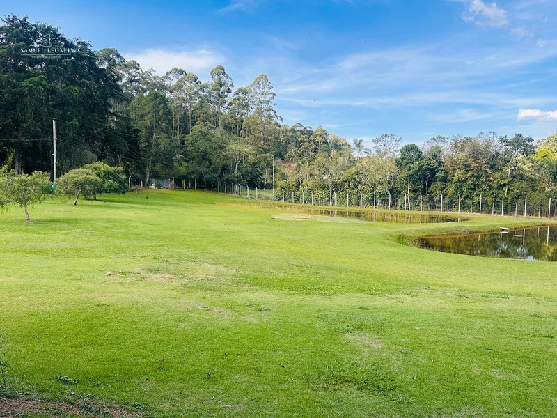 Casa de 4 quartos 1 suite nova em lote plano pra venda em condomínio fechado, bosque do imperador Juiz de Fora MG: 11ª foto da galeria de imagens do imóvel