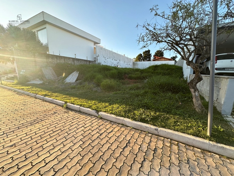 Lote plano a venda em condomínio fechado com 460m2: 2ª foto da galeria de imagens do imóvel