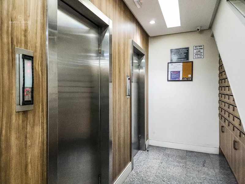 Apartamento de três quartos dois banheiros reformado no centro de Juiz de Fora MG: 2ª foto da galeria de imagens do imóvel