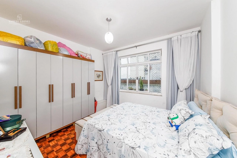 Apartamento de três quartos dois banheiros reformado no centro de Juiz de Fora MG: 9ª foto da galeria de imagens do imóvel
