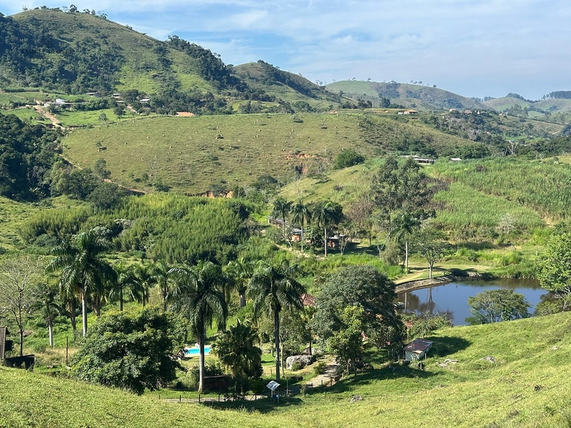 Fazenda de 64Ha. A venda na divisa de chácara e Juiz de Fora, acessível pela BR 267 , com apenas 3,5km estrada terra, por 2.190.000,00.: 16ª foto da galeria de imagens do imóvel