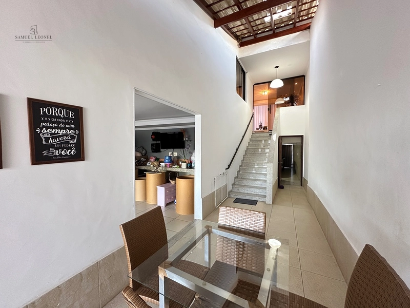 Casa em rua silenciosa com três quartos um suíte à venda no Paineiras Juiz de Fora MG : 22ª foto da galeria de imagens do imóvel