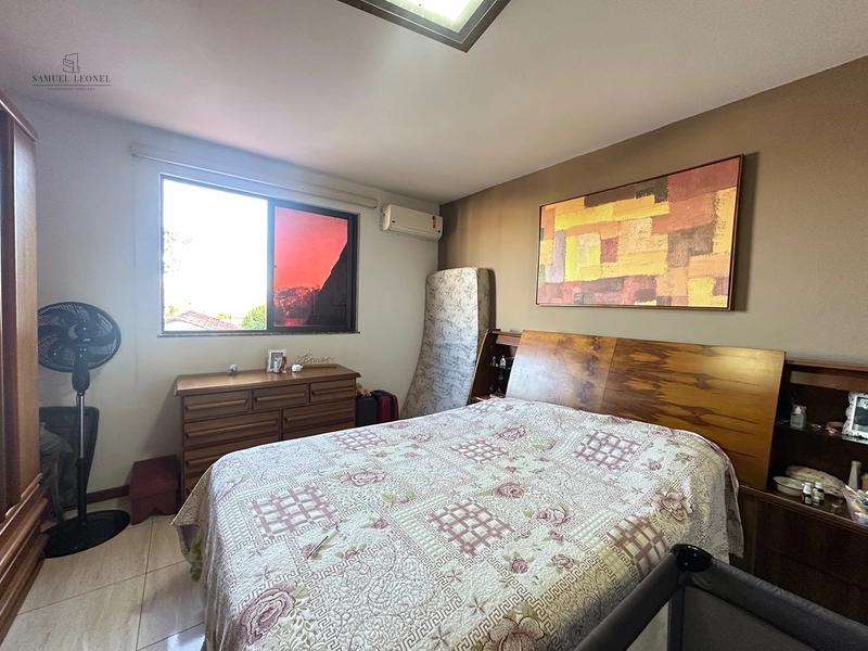 Casa em rua silenciosa com três quartos um suíte à venda no Paineiras Juiz de Fora MG : 13ª foto da galeria de imagens do imóvel