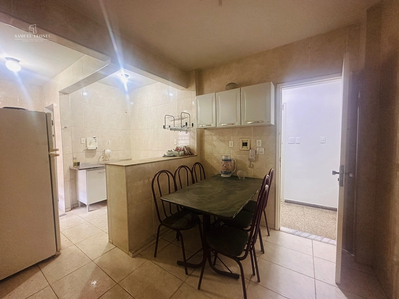 Apartamento com dois quartos um suíte com elevador e vaga de garagem à venda por 359.000,00: 8ª foto da galeria de imagens do imóvel