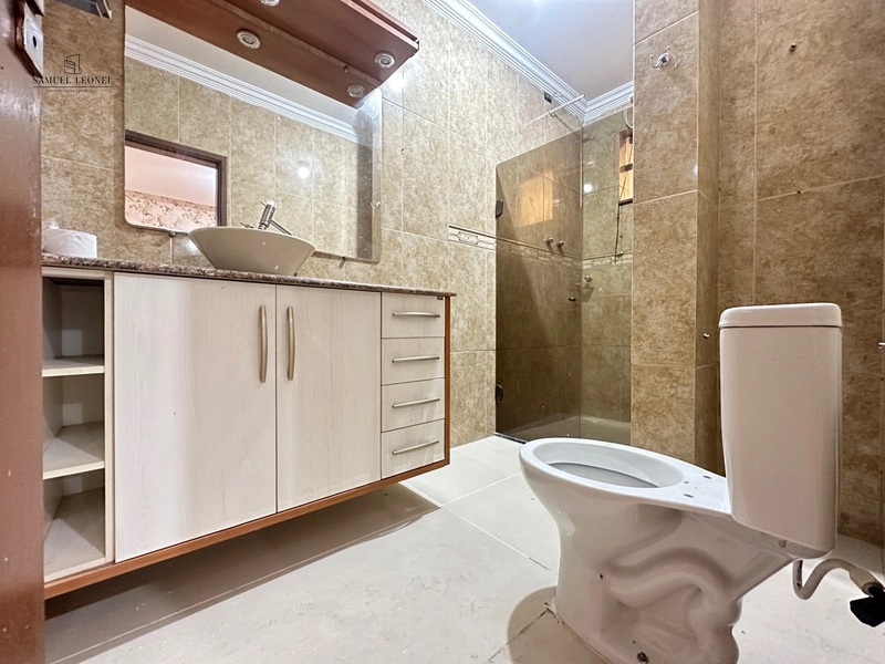 Apartamento Térreo, com 5 Quartos 2 vagas à Venda no centro da Cidade: 18ª foto da galeria de imagens do imóvel