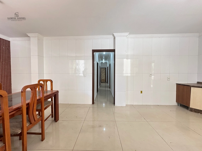Apartamento Térreo, com 5 Quartos 2 vagas à Venda no centro da Cidade: 11ª foto da galeria de imagens do imóvel