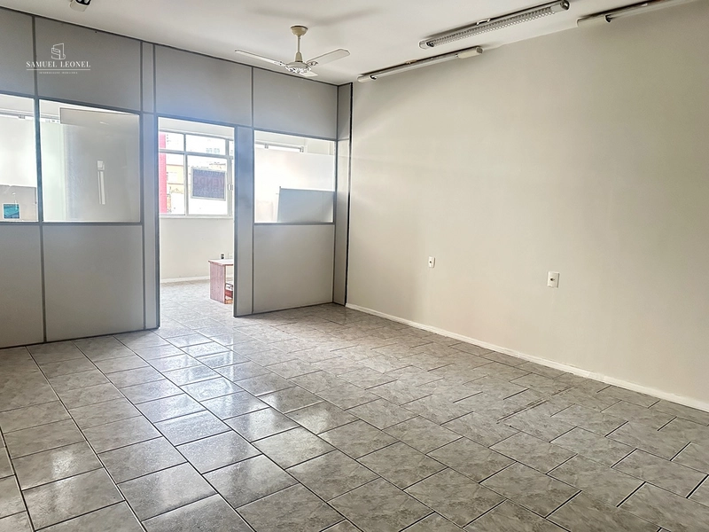 Sala com 80m2 no calçadão halfed centro de Juiz de Fora a venda por 200.000,00: 5ª foto da galeria de imagens do imóvel