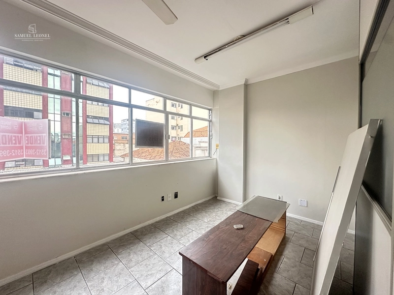 Sala com 80m2 no calçadão halfed centro de Juiz de Fora a venda por 200.000,00: 6ª foto da galeria de imagens do imóvel