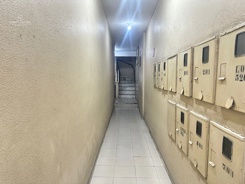 Sala com 80m2 no calçadão halfed centro de Juiz de Fora a venda por 200.000,00: 2ª foto da galeria de imagens do imóvel