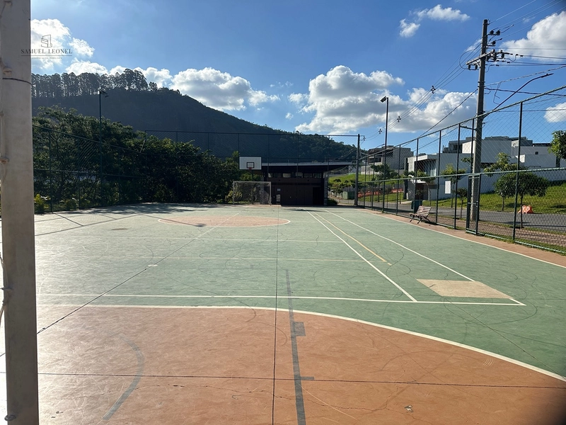 Lotes de esquina com leve declive ou aclive a depender de qual das três ruas faça o acesso da casa no condomínio fechado estrela alta para venda por 450.000,00: 11ª foto da galeria de imagens do imóvel