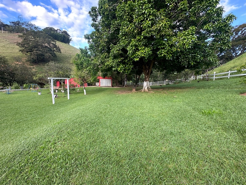 Sítio de 4 quartos com lagoa piscina churasqueira a venda em Juiz de Fora MG: 26ª foto da galeria de imagens do imóvel
