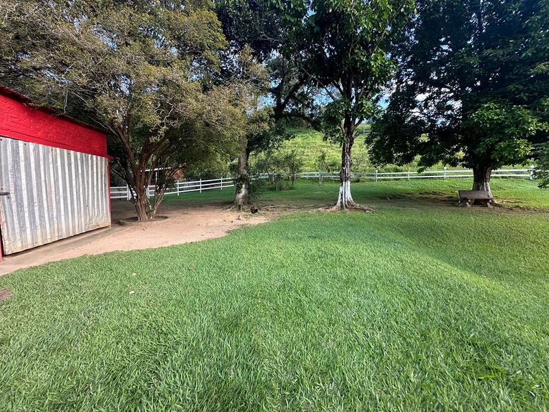Sítio de 4 quartos com lagoa piscina churasqueira a venda em Juiz de Fora MG: 42ª foto da galeria de imagens do imóvel