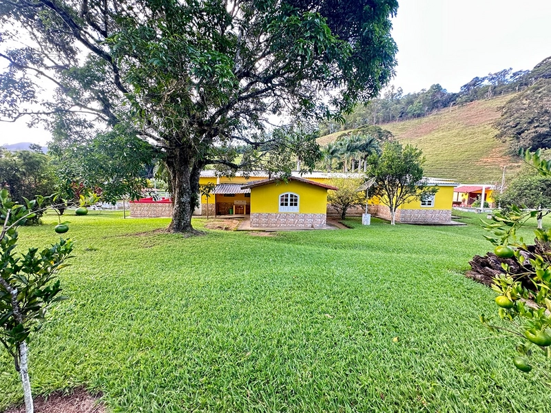 Sítio de 4 quartos com lagoa piscina churasqueira a venda em Juiz de Fora MG: 10ª foto da galeria de imagens do imóvel