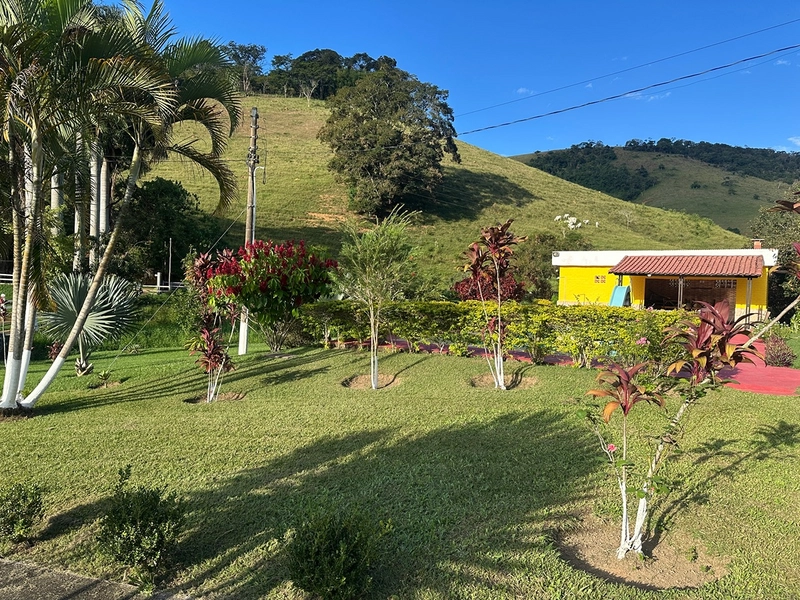 Sítio de 4 quartos com lagoa piscina churasqueira a venda em Juiz de Fora MG: 47ª foto da galeria de imagens do imóvel