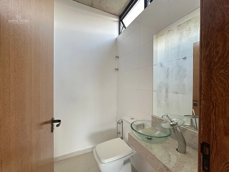 Casa em condomínio fechado com 4 quartos sendo 2 suítes pra venda por 1.300.000,00: 29ª foto da galeria de imagens do imóvel